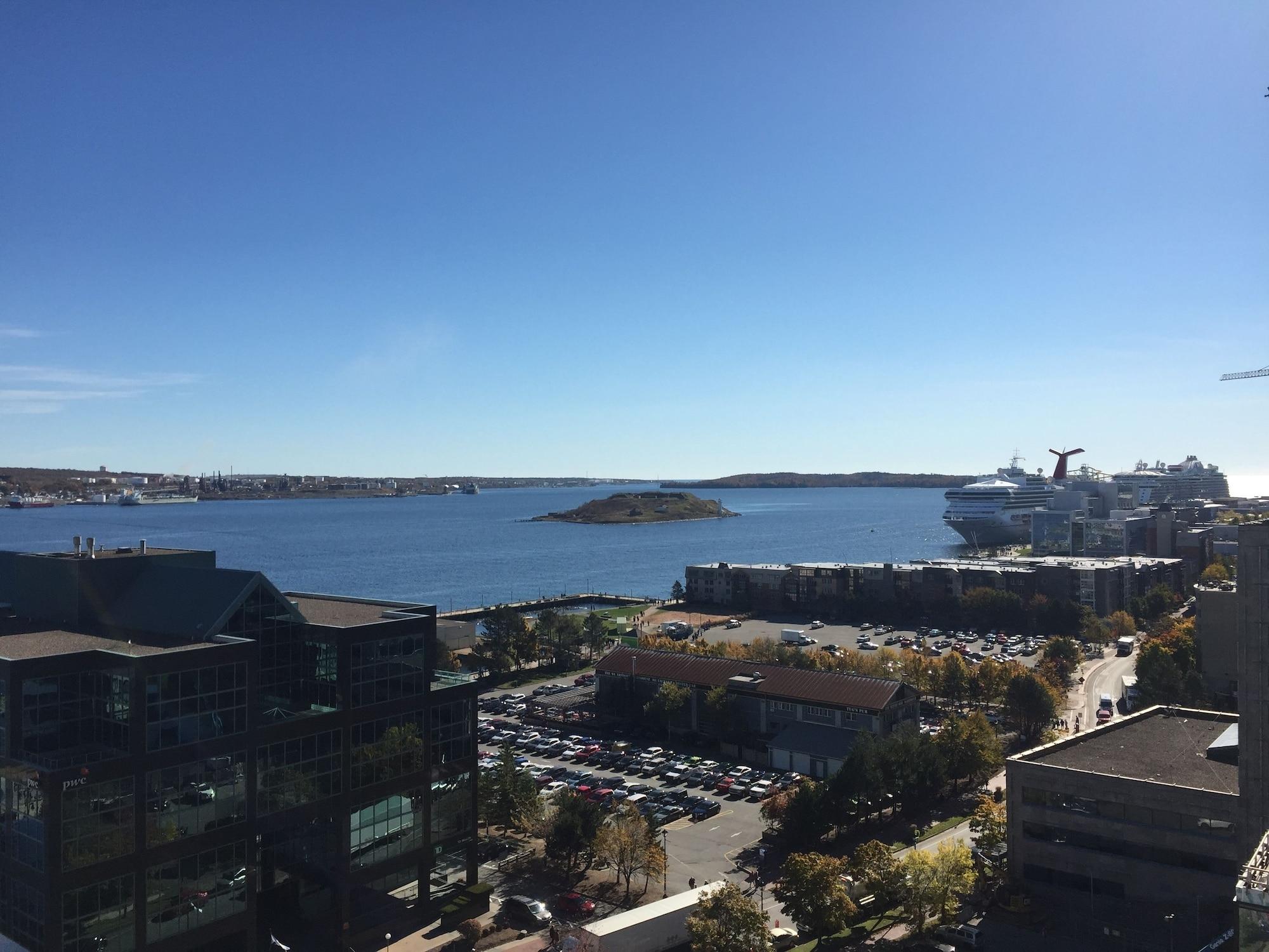 The Hollis Halifax - A Doubletree Suites By Hilton Buitenkant foto